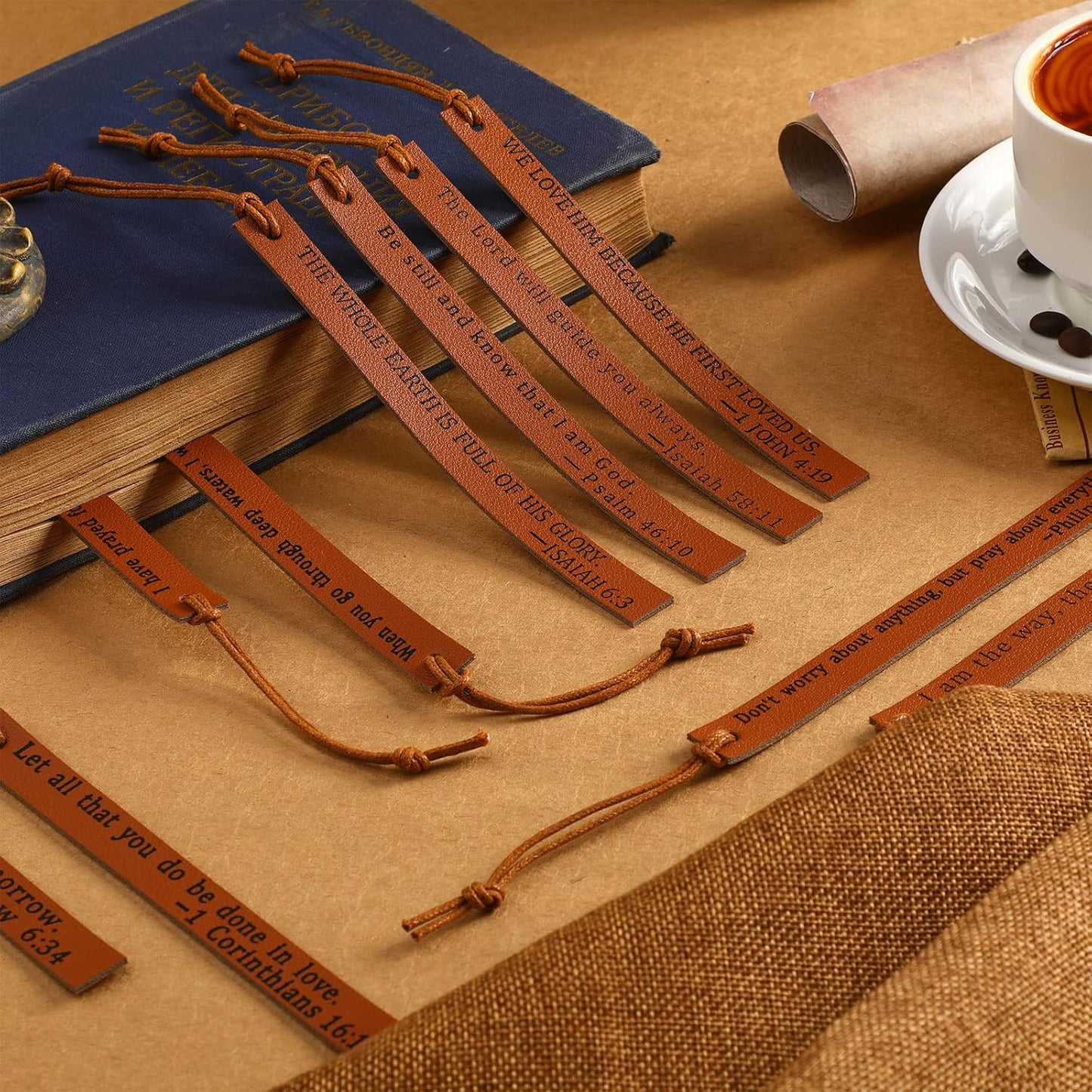 Juego de marcapáginas bíblicos de cuero