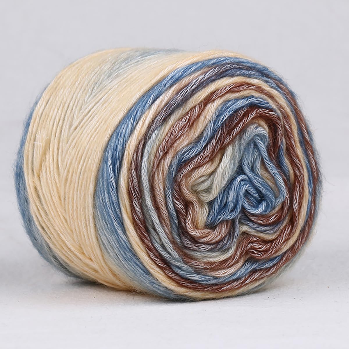 Graduated Scarf Yarn