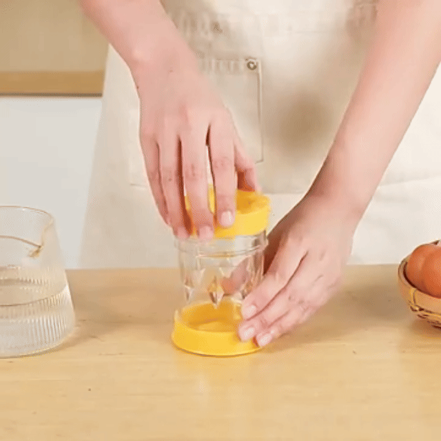 Hard-Boiled Egg Peeler🥚