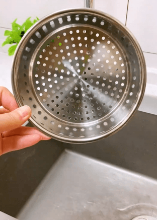 Swan stainless steel drain basket