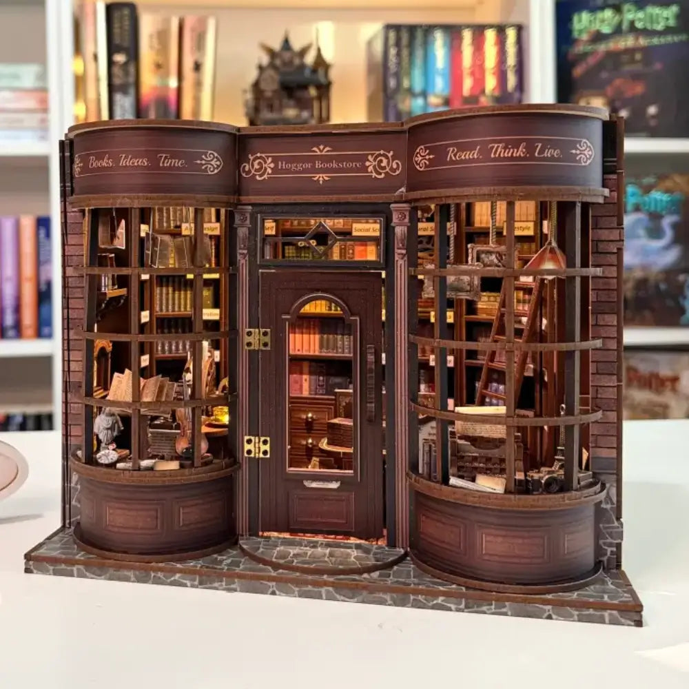 Hoggor Bookstore-DIY 3D Book Nook Model Kit