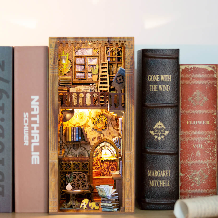 Eternal Bookstore-DIY 3D Book Nook Model Kit
