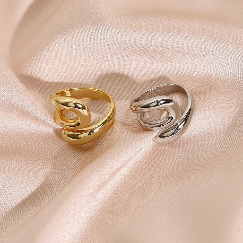 Teardrop Hollow Ring